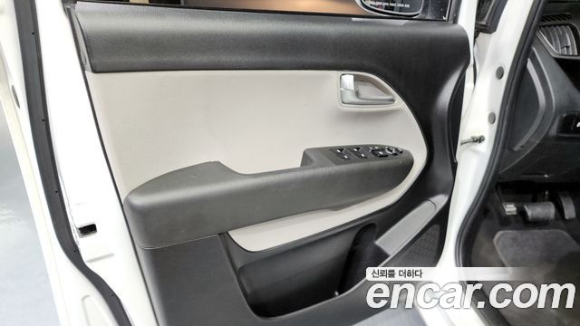 Kia Ray Van 2-Seater Prestige Special 2023 — фото 24