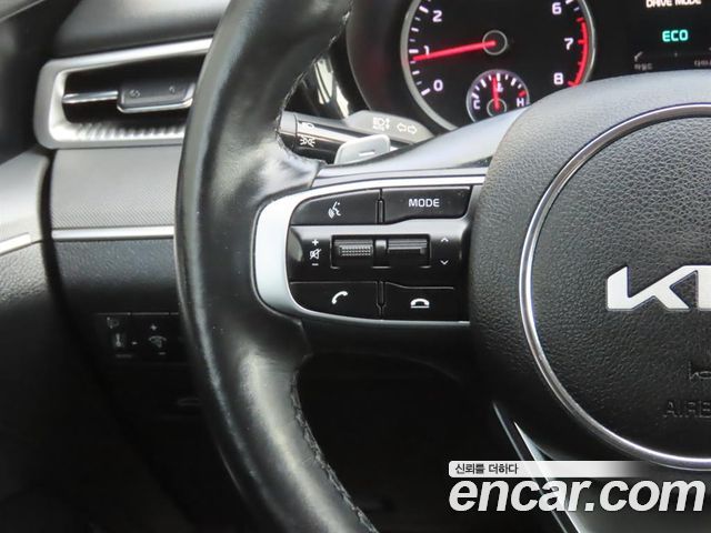 Kia K5 (III) 2.0 Prestige 2023 — фото 15