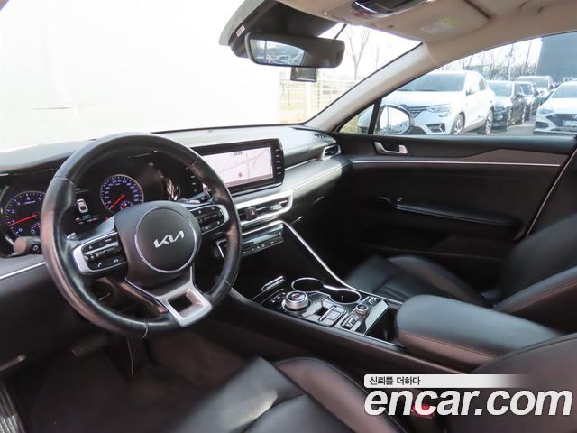 Kia K5 (III) 2.0 Prestige 2023 — фото 20