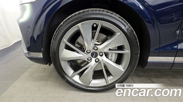 Genesis GV70 2.5T Gasoline AWD 2025 — фото 5