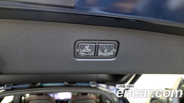 Genesis GV70 2.5T Gasoline AWD 2025 — фото 32