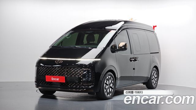 Hyundai Staria 4WD Lounge 7-Seater Limousine 2022 — фото 1