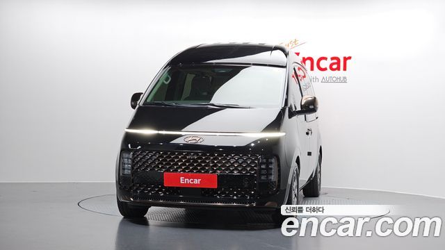 Hyundai Staria 4WD Lounge 7-Seater Limousine 2022 — фото 3