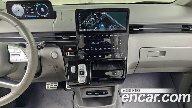 Hyundai Staria 4WD Lounge 7-Seater Limousine 2022 — фото 17