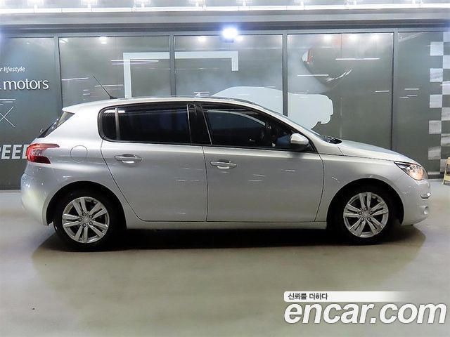 Peugeot 308 (II) 2.0 BlueHDi Allure 2015 — фото 5