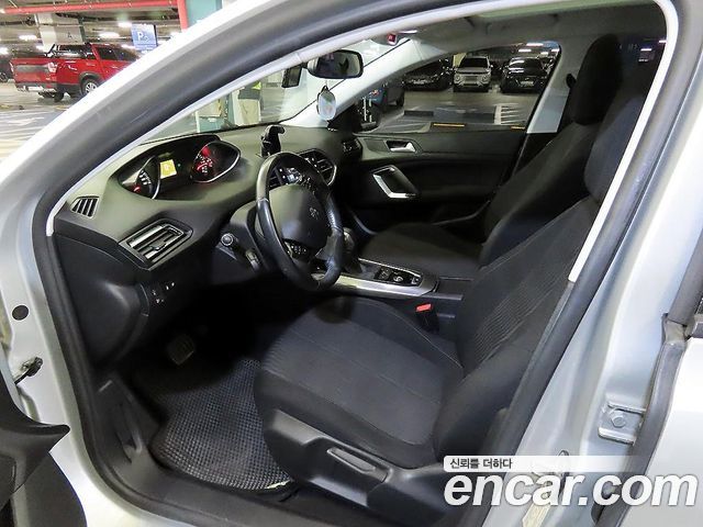 Peugeot 308 (II) 2.0 BlueHDi Allure 2015 — фото 6