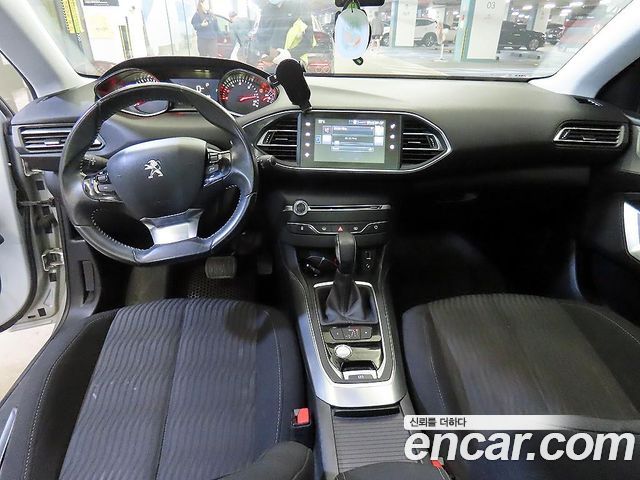 Peugeot 308 (II) 2.0 BlueHDi Allure 2015 — фото 10