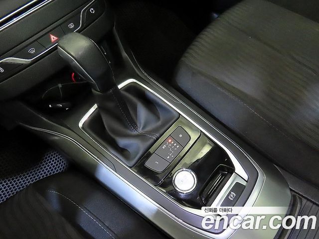 Peugeot 308 (II) 2.0 BlueHDi Allure 2015 — фото 12