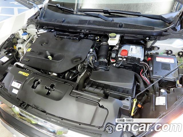 Peugeot 308 (II) 2.0 BlueHDi Allure 2015 — фото 18