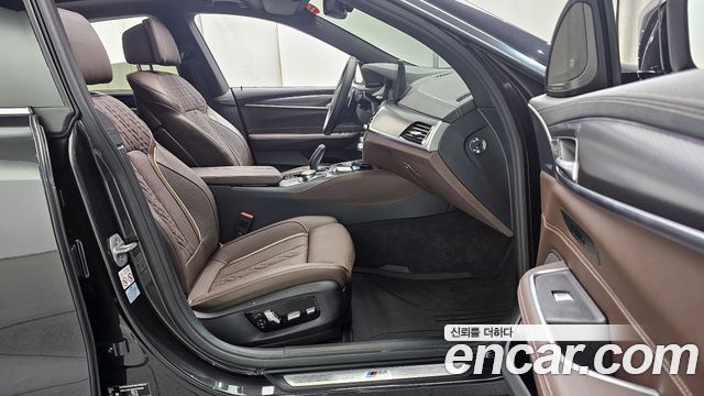 BMW 6 Series GT (G32) 620d M Sport 2024 — фото 26