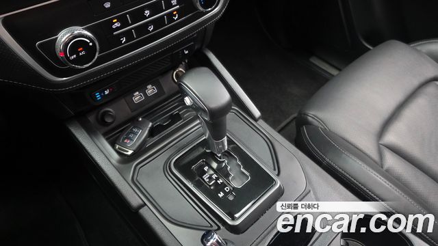 KG Mobility (SsangYong) Rexton Sports Khan Diesel 2.2 2WD Advance 2022 — фото 9