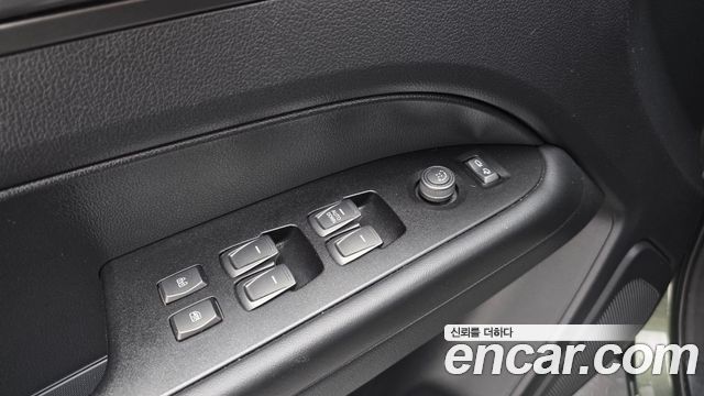 KG Mobility (SsangYong) Rexton Sports Khan Diesel 2.2 2WD Advance 2022 — фото 18