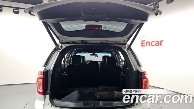 Ford Explorer 3.5 Limited 4WD 5th 2014 — фото 20