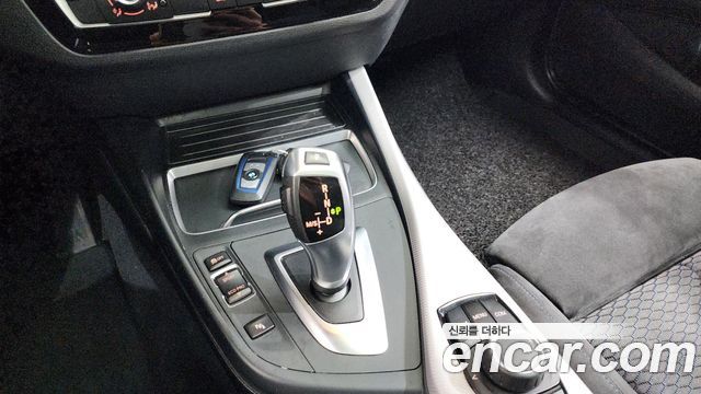 BMW 1 Series (F20) 118d M Sport Shadow 5 Door 2018 — фото 9
