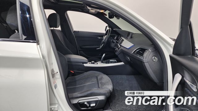 BMW 1 Series (F20) 118d M Sport Shadow 5 Door 2018 — фото 26