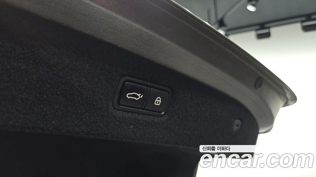 Genesis G90 3.8 AWD Premium Luxury 2019 — фото 19