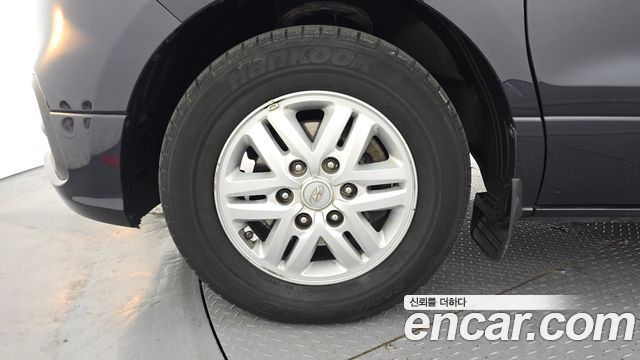 Hyundai Grand Starex Van 5-Seater Modern 2021 — фото 5