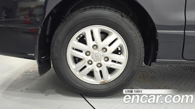 Hyundai Grand Starex Van 5-Seater Modern 2021 — фото 21
