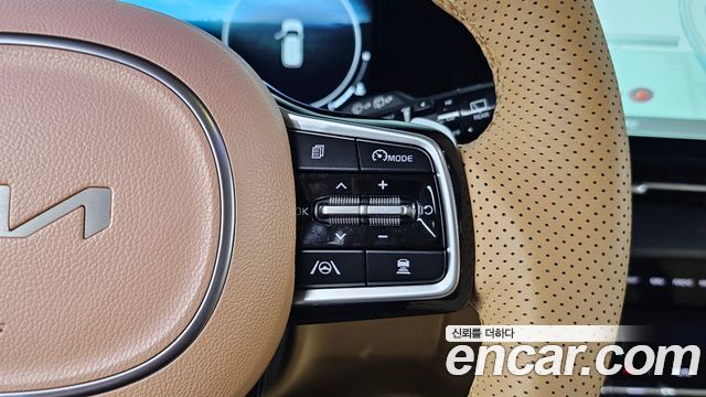 Kia Carnival (IV) Diesel 9-Seater Signature 2023 — фото 16