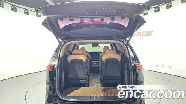 Kia Carnival (IV) Diesel 9-Seater Signature 2023 — фото 17