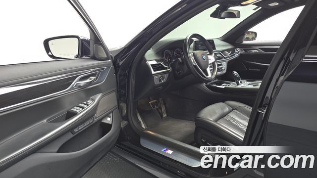 BMW 7 Series (G11) 730d xDrive M Sport 2018 — фото 10