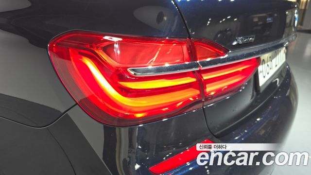 BMW 7 Series (G11) 730d xDrive M Sport 2018 — фото 23