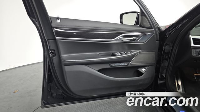 BMW 7 Series (G11) 730d xDrive M Sport 2018 — фото 24