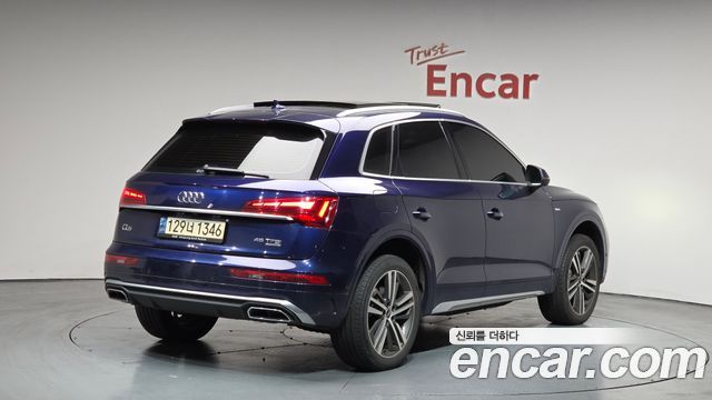 Audi Q5 (FY) 45 TFSI Quattro Premium 2021 — фото 2