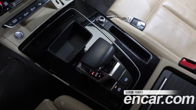 Audi Q5 (FY) 45 TFSI Quattro Premium 2021 — фото 9
