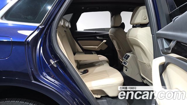Audi Q5 (FY) 45 TFSI Quattro Premium 2021 — фото 11