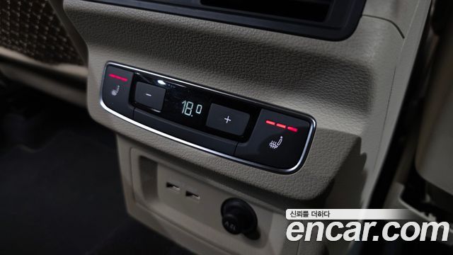 Audi Q5 (FY) 45 TFSI Quattro Premium 2021 — фото 30