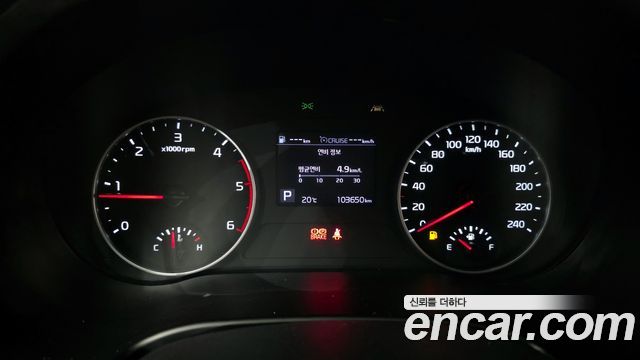 Kia Seltos Diesel 1.6 4WD Trendy 2022 — фото 8