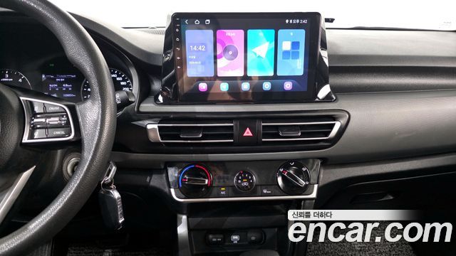 Kia Seltos Diesel 1.6 4WD Trendy 2022 — фото 19