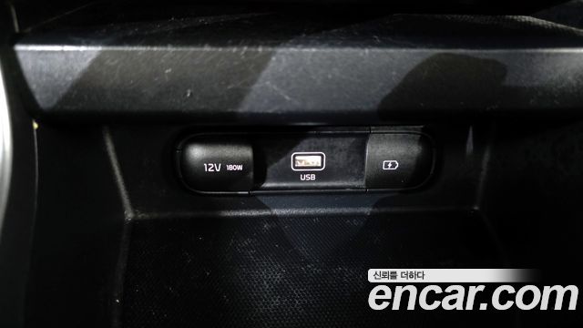 Kia Seltos Diesel 1.6 4WD Trendy 2022 — фото 36