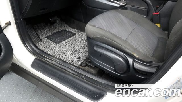 Kia Seltos Diesel 1.6 4WD Trendy 2022 — фото 37