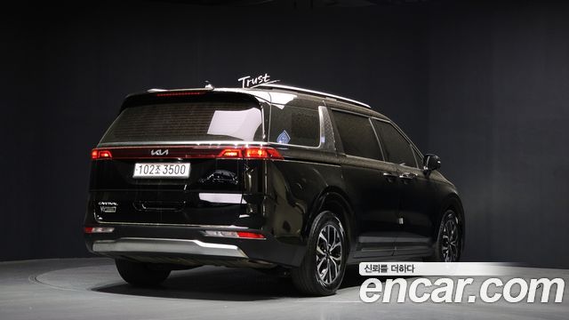 Kia Carnival (IV) Gasoline 9-Seater Noblesse 2022 — фото 2