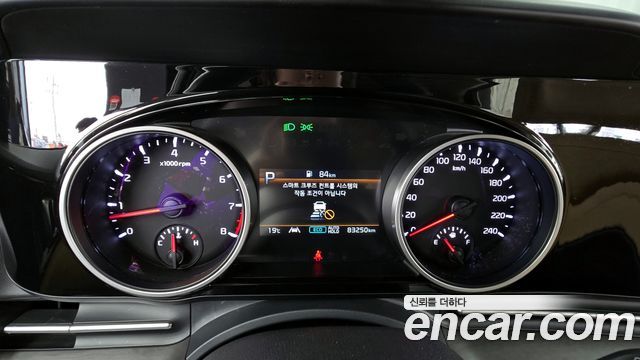 Kia Carnival (IV) Gasoline 9-Seater Noblesse 2022 — фото 8