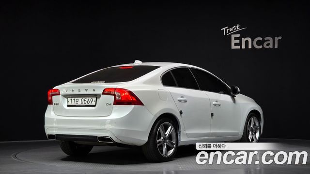 Volvo S60 D4 2nd 2016 — фото 2