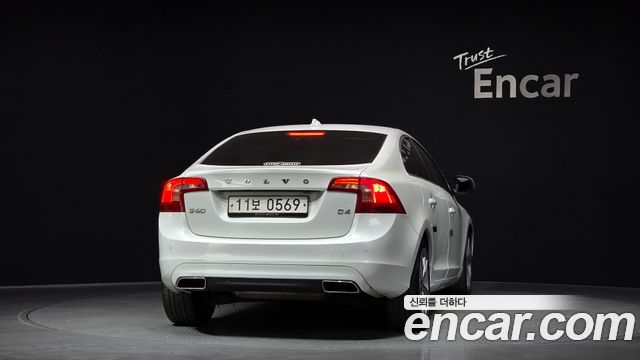 Volvo S60 D4 2nd 2016 — фото 4