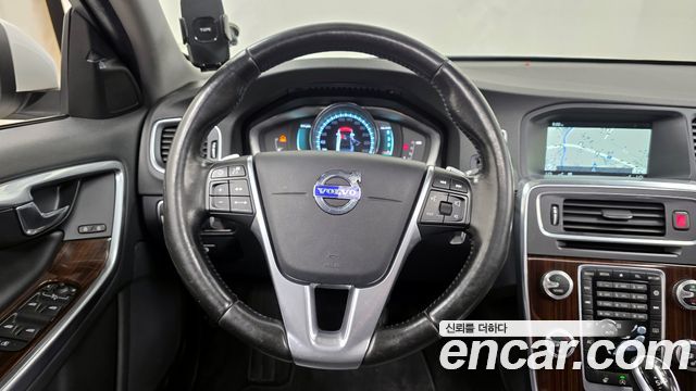 Volvo S60 D4 2nd 2016 — фото 13