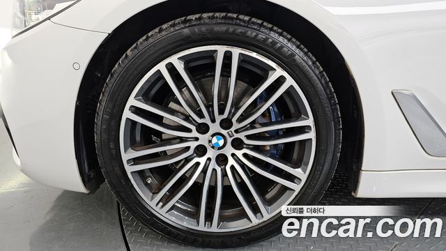 BMW 5 Series (G30) 530i M Sport Package Plus 2020 — фото 5