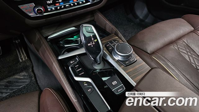 BMW 5 Series (G30) 530i M Sport Package Plus 2020 — фото 9
