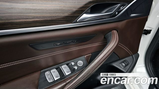 BMW 5 Series (G30) 530i M Sport Package Plus 2020 — фото 27