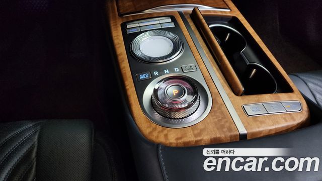 Genesis G80 (RG3) Gasoline 2.5 Turbo AWD 2022 — фото 9