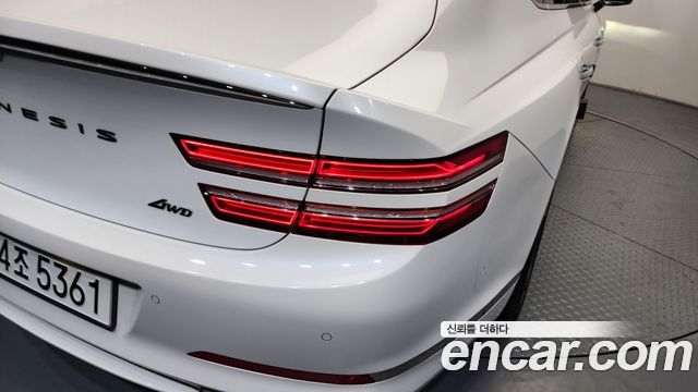 Genesis G80 (RG3) Gasoline 2.5 Turbo AWD 2022 — фото 23