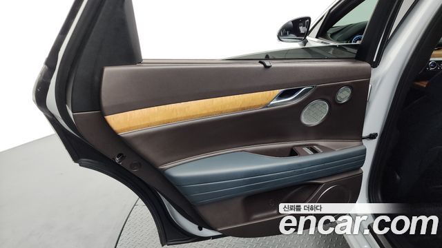Genesis G80 (RG3) Gasoline 2.5 Turbo AWD 2022 — фото 25