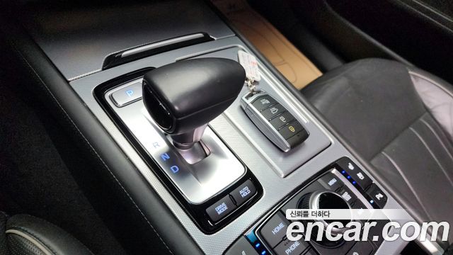 Genesis G80 3.3 GDI AWD Premium Luxury 2018 — фото 9