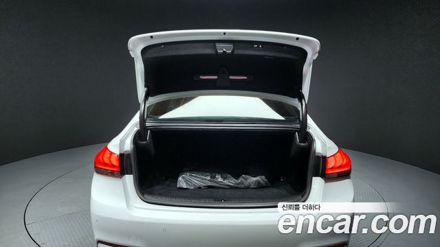 Genesis G80 3.3 GDI AWD Premium Luxury 2018 — фото 20