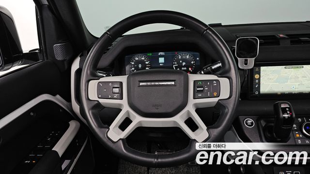 Land Rover Defender (L663) 110 D240 SE 2020 — фото 13