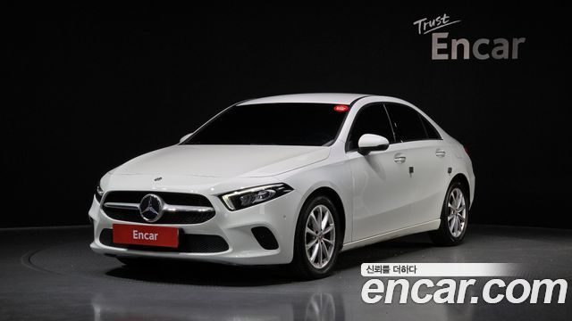 Mercedes-Benz A-Class (W177) A220 Sedan 2020 — фото 1